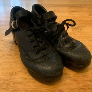 Irish Dancing Hard shoes Girls size three (Irish shoe size)